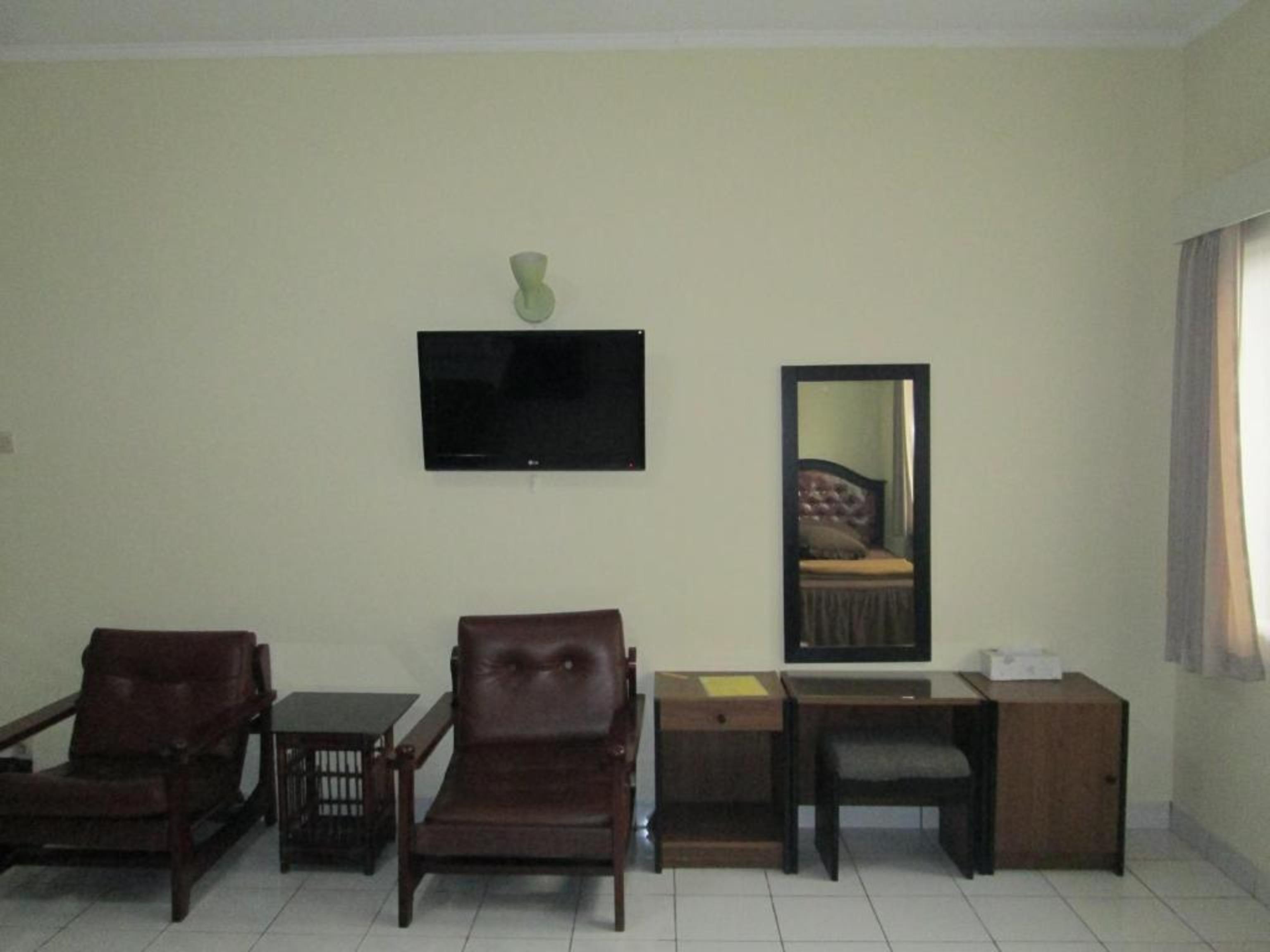Rumah Anda Guest House By Zuzu Bandung Exterior photo
